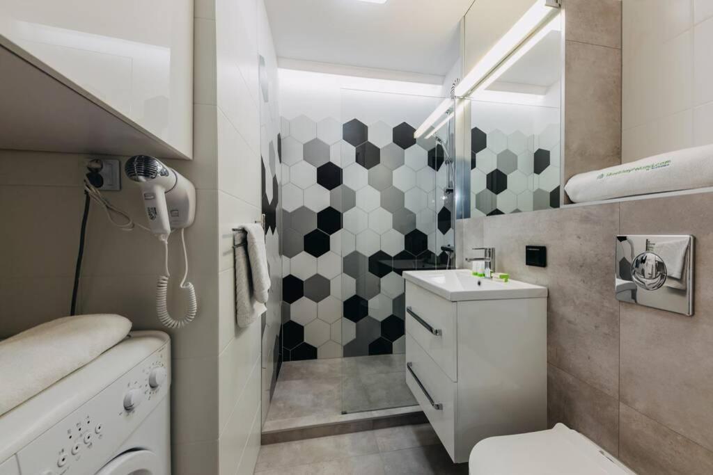 4Eco Apart Charm Grzybowska City Center وارسو المظهر الخارجي الصورة